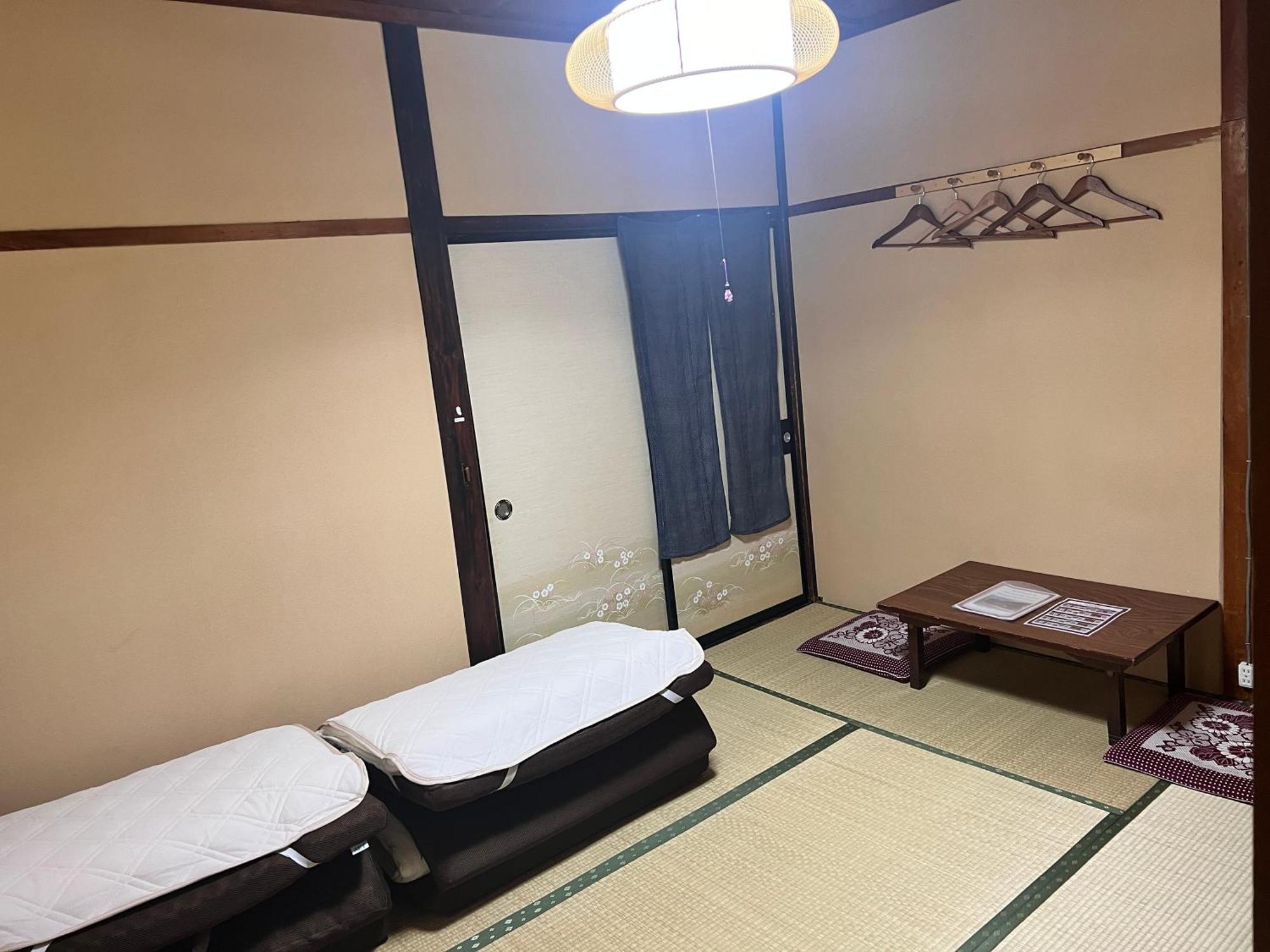 Hostel Murasaki Ryokan Takayama  Exterior foto